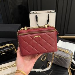 Mini Double Gold Ball Zipper Cosmetic Bag Gold Hardware Leather Quilted Luxury Trend Coin Purse Crossbody Designer Bag Fanny Pack Key Pouch Handbag Card Holder 16CM