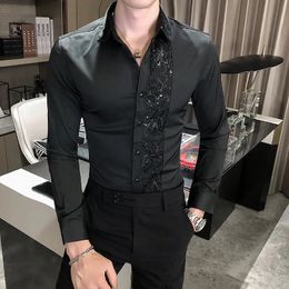 Men's Casual Shirts British Style Shine Lace Splicing Personality Banquet Dress Shirts Men's Brand Slim Tuxedo Shirt Solid Color Super Stage Costume 231129