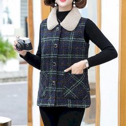 Women's Vests Winter Lamb Wool Vest Women Sleeveless Jacket Thicken Warm Fleece Waistcoat Fall Turn Down Collar Plaid Outwear Garment