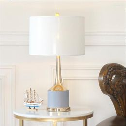 Table Lamps Modern Luxurious Gold Metal Lamp Foyer Sample Room Bedside Wedding Decor Grey Fashion Desk Light D84