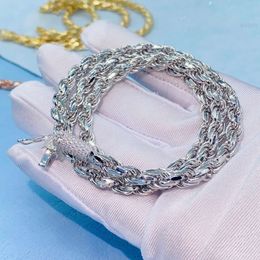 New Styles Hot 6mm 925 Sterling Silver Moissanite Diamond Chain Creative Elegant Cuban Link Clasp Necklace for Party