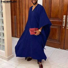 Men's Robes 2023 Men slim Jubba Thobe Solid V Neck Half Sle Caftan Islamic Arabic Kaftan Men Loose Vintage Abaya Robes S-5XL L231130