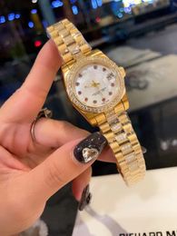 Lüks Moissanite Diamond Watch Iced Out Watch Designer Women Lady Watches Montre Otomatik Kuvars Hareket Saatleri