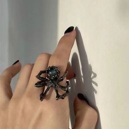 Wedding Rings Gothic Fashion For Women Girls Crystal Black Spider Open Ring Hip Hop Punk Irregular Animal Finger Jewelry Halloween Gift 231130