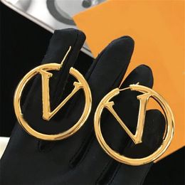 Women earrings stud jewelry designer earring luxury orecchini love big circle letter golden wed couple gifts lady cjewelers thick 3133