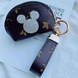 Presbyopia Keychain Buckles Car Keys Holder Bag Key Ring Cute Brown Flower Rhinestone Mouse PU Leather Keyring Pendant Fashion Des225Q