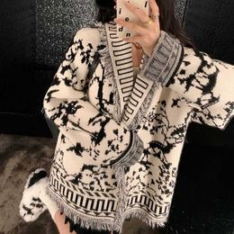 Lovely and sweet Coat Women's Spring New 2023 Knitted Cardigan Design Popular Tassel Shawl Top Trendy