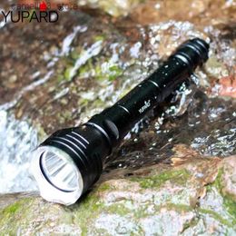 Torches yupard diver diving 100m depth Underwater Flashlight Waterproof bright Torch XM-L2 LED T6 white lantern yellow light Lamp 18650 Q231130