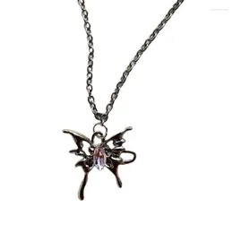 Pendant Necklaces Collarbone Chain Temperament Simple Cold Wind Crystal Butterfly Hollow Necklace Drop
