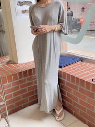 Casual Dresses South Korean INS Simple Backless Dress Women Loose Thin Slit T-shirt Ribbed Skirt Summer Over The Knee Long Tide