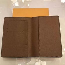 PASSPORT COVER Womens Fashion Passport Protection Case Trendy Credit Card Holder Mens Wallet Brown Iconic Canvas COUVERTURE PASSEP247u
