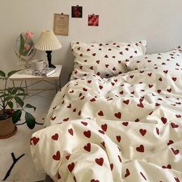 Bedding sets Korean Style Bedding Set Boys Girls Twin Queen Size Duvet Cover Flat Sheet Pillowcase Bed Linen Kids Adult Fashion Home Textile 231129