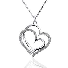 gift White Gold White crystal jewelry Necklace for women DGN498 Heart 18K gold gem Pendant Necklaces with chains234Q