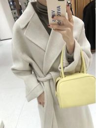 Women's Wool Blends Women Elegant Long Woolen Coat With Belt Solid Color Long Sleeve Chic Outerwear Ladies Overcoat 231130