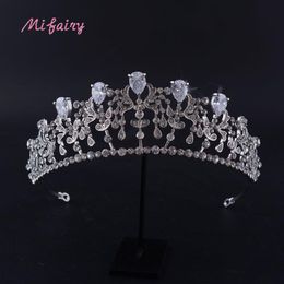 Vintage Baroque Bridal Tiaras Accessories Silver White Princess Headwear Stunning White Diamonds Wedding Tiaras And Crowns 14 2 5 3380