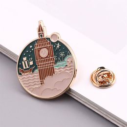 England Retro Architecture Bell Tower Enamel Brooch The Night Sky Clouds Building Suit Lapel Pin Fashion Charm Jewlery Unisex 2010266n