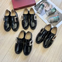 Designer Casual Shoes Flat Dress Shoes High Quality Calf Leather Classic Versatile Black White Loafers Women Sexy Luxurious