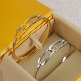 Designer Crystal Bracelet Jewelry Womens Mens Fashion Gold Silver Letter Luxury Bracelets For Women Jewellery Bangle Valentine Gifts Bangles