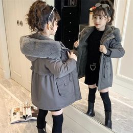 ダウンコートのぬいぐるみベルベットダウンジャケットの女の子フード付きコート冬のアウターアウター10代のキッドパーカスノースーツアウトドアカジュアルコットン服231129