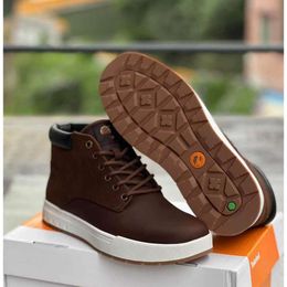 2023 New Cowhide Casual Sports Shoes High Quality Outdoor Men's European Large Size 40-44