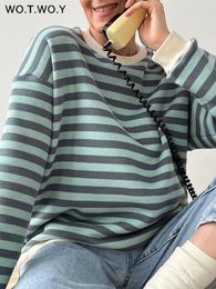 Women's Jackets WOTWOY 2023 Autumn Casual Striped Pullovers Women Thick Knitted Cotton Sweatshirts Female Longsleeved Loose Tops Tee Shirt 230131