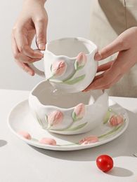Bowls Tulip Ceramic Bowl And Plate Set Embossed Water Cup Coffee Mug Breakfast Cutlery Cute Dessert Flowers Tableware