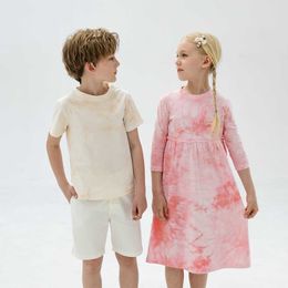 Girl's New Tie Dye Print Baby Teen Girls Midi Dresses and Boys Tops Family Matching 2022 Summer Soft Children brown Pink Clothes #7009 0131