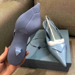 Sandals Designer Sandals Brand Pointed Toe Sandals Brand Luxury Ladies High Heels Pumps Patent Leather Flats Inverted Triangle Sandals Fashion Dress Sh J230525