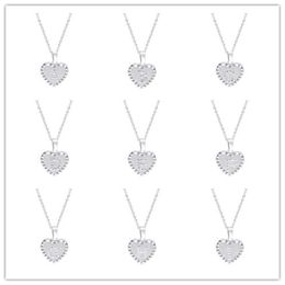 Pendant Necklaces 1Pcs Stainless Steel Love Heart Shape English Alphabet Initial Letter A-Z Charms Silver Color Necklace With 45cm ChainPend