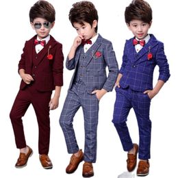 Suits Children Slim And Handsome Costume Jacket Pant Vest Bowtie 3 PCS Flower Boys Wedding Dress Kids Plaid Fashion Show Blazers Suit 230131