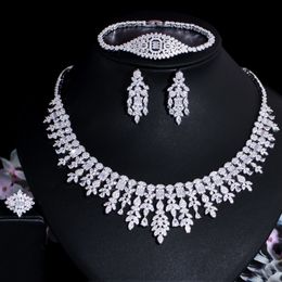 Wedding Jewellery Sets CWW 4 pcs Tassel Drop Cubic Zirconia Big Banquet Necklace Dubai White Gold Colour Bridal Party Costume T600 230131