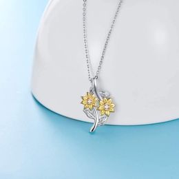 Pendant Necklaces Black Seed Sunflower Necklace For Women Heart Pendants Fashion Jewellery Girls Gifts YN018