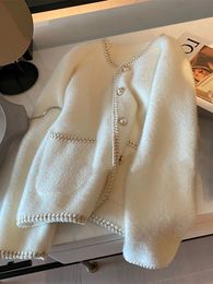Womens Jackets French Small Fragrance Pearl Button Sweater Cardigan Top Gentle Mink Fleece Knit Jacket 230202