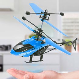 ElectricRC Aircraft TwoChannel Suspension RC Helicopter Dropresistant Induction Light Charging Kids Toy Gift for Kid 230202
