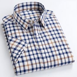 Mens Casual Shirts Mens 100% Cotton Plaid Striped Short Sleeve Shirt Single Patch Pocket Buttondown Holiday Youthful Casual Checkered Thin Shirts 230202