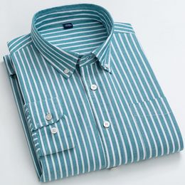 Mens Casual Shirts Striped Plaid Long Sleeve Oxford Single Patch Pocket Standardfit Comfortable 100% Cotton Buttondown Shirt 230202