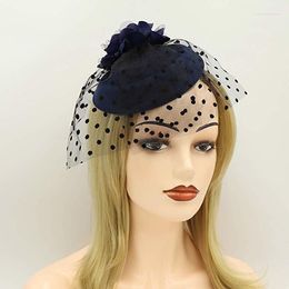 Headpieces Fedora Hat For Woman Mesh Yarn Hair Clips Wedding Small Top Female British Retro Elegant Charming Accessories