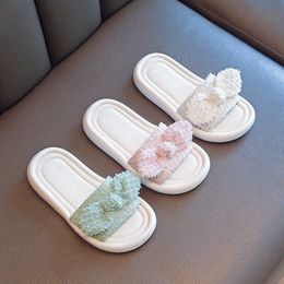 Sandals Summer Soft-bottom Slippers for Girls New Flat Bottom One-word Thongs Solid Colour Children's Fashion Beach Shoes