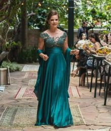 Dark Green Mother of the Bride Dresses Wedding Scoop Neck Lace Applique Capped Sleeves Evening Party Prom Gowns with Wrap Groom Mom Formal Dress Floor Length