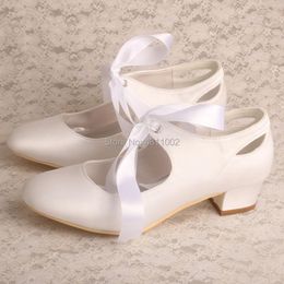 Elbise ayakkabıları 23 renk Mary Janes Beyaz Renk Düğün Blok Topuklu Saten Şerit kravat