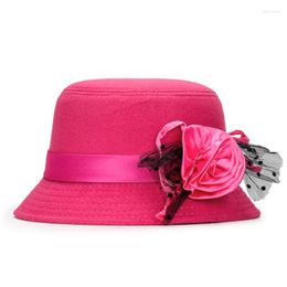 Berets Elegant Ladies Formal Fedora Bowler Hats Trendy Vintage Women Hat Imitation Girls Woollen Flower Spring Autumn Bucket Cap