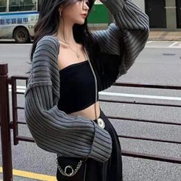 Women's Knits Ladies Sexy Bat Sleeve Short Sweater Shawl Knitted Want Casual Style Autumn Fashion Urban Outfit Basic