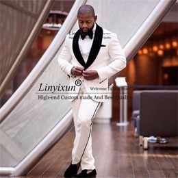 Men's Suits & Blazers White Floral Men With Black Strip Pants Slim Wedding Groom Tuxedos 2 Pieces Set Ropa Hombre Fashion Man Prom Blazer