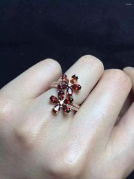 Cluster Rings Luxurious Elegant Big Flower Natural Red Garnet Gem Ring S925 Silver Gemstone Forefinger Women's Party Gift Jewellery