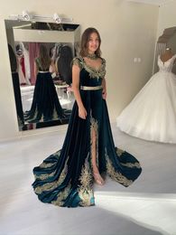 Dubai Kaftan Elegant Evening Dresses Slit Side Sleeveless Veet Celebrity Formal Gowns Gold Pattern Lace Applique In Long Prom Party Dress