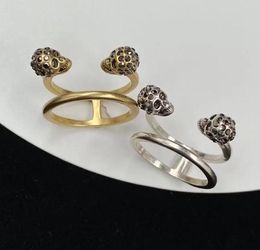 Einzigartige Marke Totenkopf Cluster Ringe Modedesigner Skelett Ring Messing Schmuck Bijoux für Männer Frauen Dame Party Hochzeit Verlobung Schmuck Liebhaber Geschenk