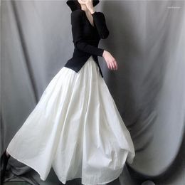 Skirts 2023 Trendy Y2K Super Large Hem Black And White Minimalist Stitching Chic Fluffy Umbrella Elastic High Waist Skirt For Women