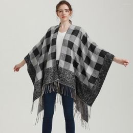 Scarves Tassel Lattice Ponchos 2023 Cashmere Women Winter Warm Shawls And Wraps Pashmina Capes Blanket Femme Scarf