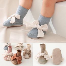 First Walkers Prewalker Baby Shoes Girl Princess Style Bowknot Stockings Home Born Crib Boots Moccasins Toddler