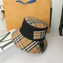 2024 Fashion Bucket Hat for Man Woman Street Cap Fitted Hats 5 Color with Letters High Quality 7Z38 9363